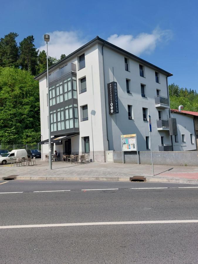 Pensión Amorrortu Arraibi Exterior foto